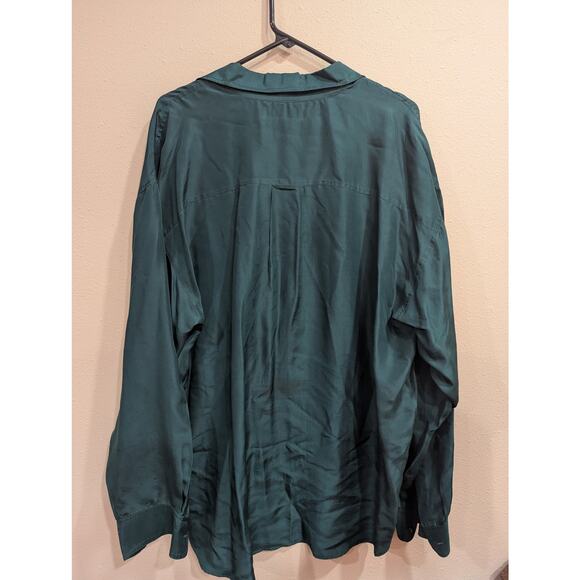 100% silk long sleeve women's collared button up dress shirt by Nine Twenty East - Picture 6 of 9